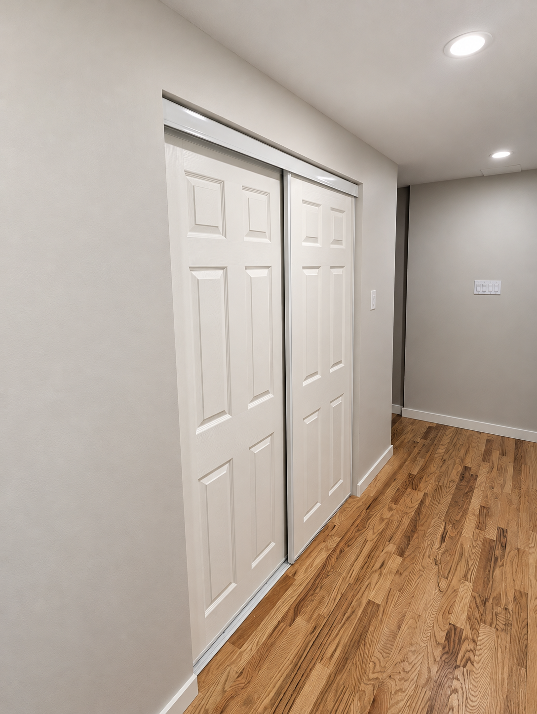 Portes de rangement après travaux — Austin.