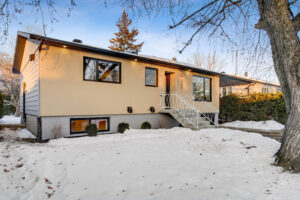 Full house renovation by ImmoZen with cohesive modern finishesopen-concept living and modern finishes